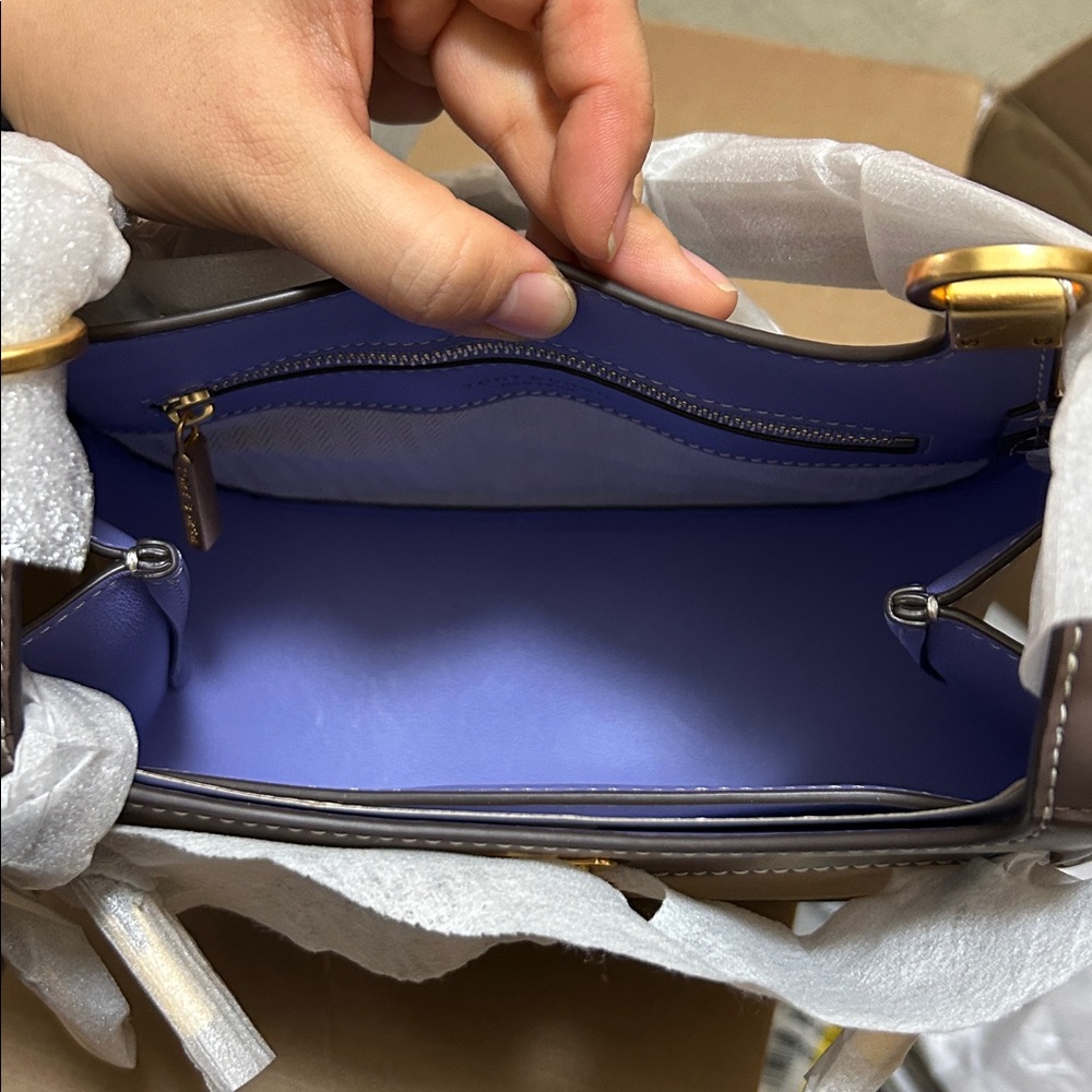 Tory Burch Lee Radziwill Suede Frame Small Saddlebag - Picture 3 of 5